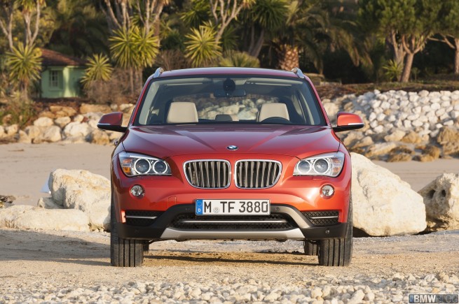 2013-bmw-x1-13