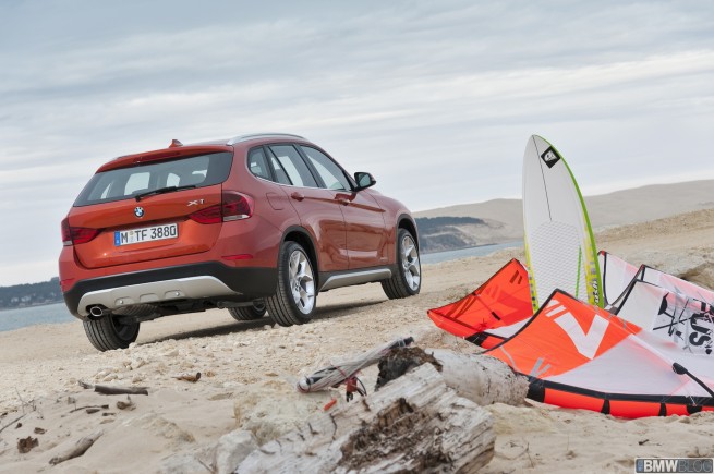 2013-bmw-x1-46