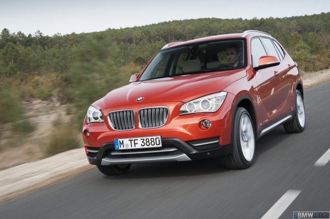 2013-bmw-x1-56