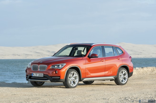 2013-bmw-x1-59