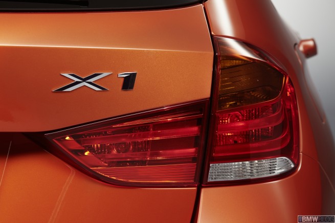 2013-bmw-x1-69