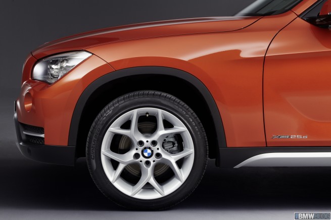 2013-bmw-x1-86
