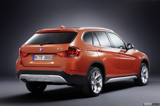 2013-bmw-x1-91