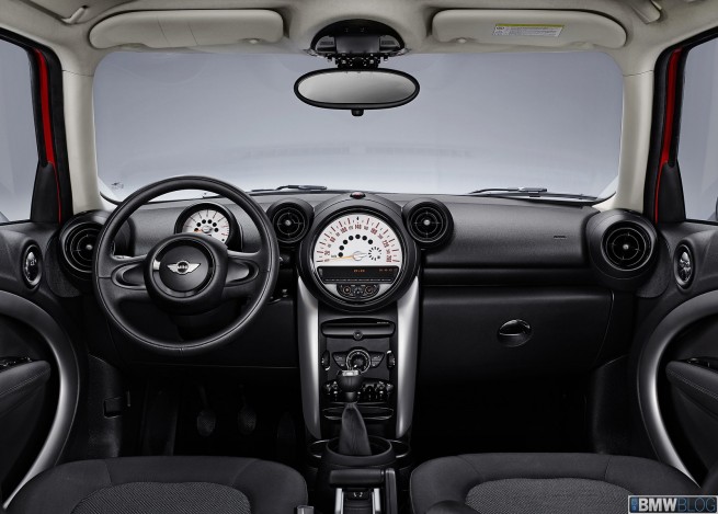 2013-mini-countryman-02