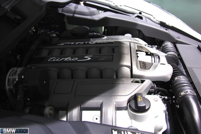 2013-naias-porsche-13