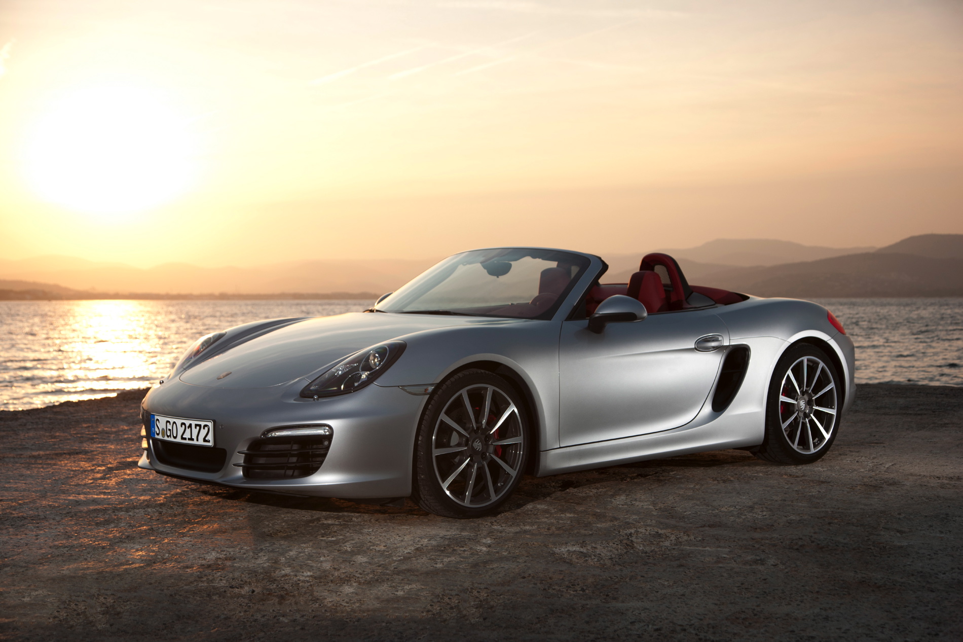 Bmw 135i vs porsche boxster #5