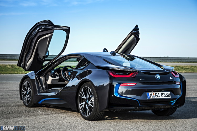 2014-bmw-i8-wallpapers-42-750x500.jpg