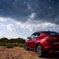 2015-bmw-x6-images-21