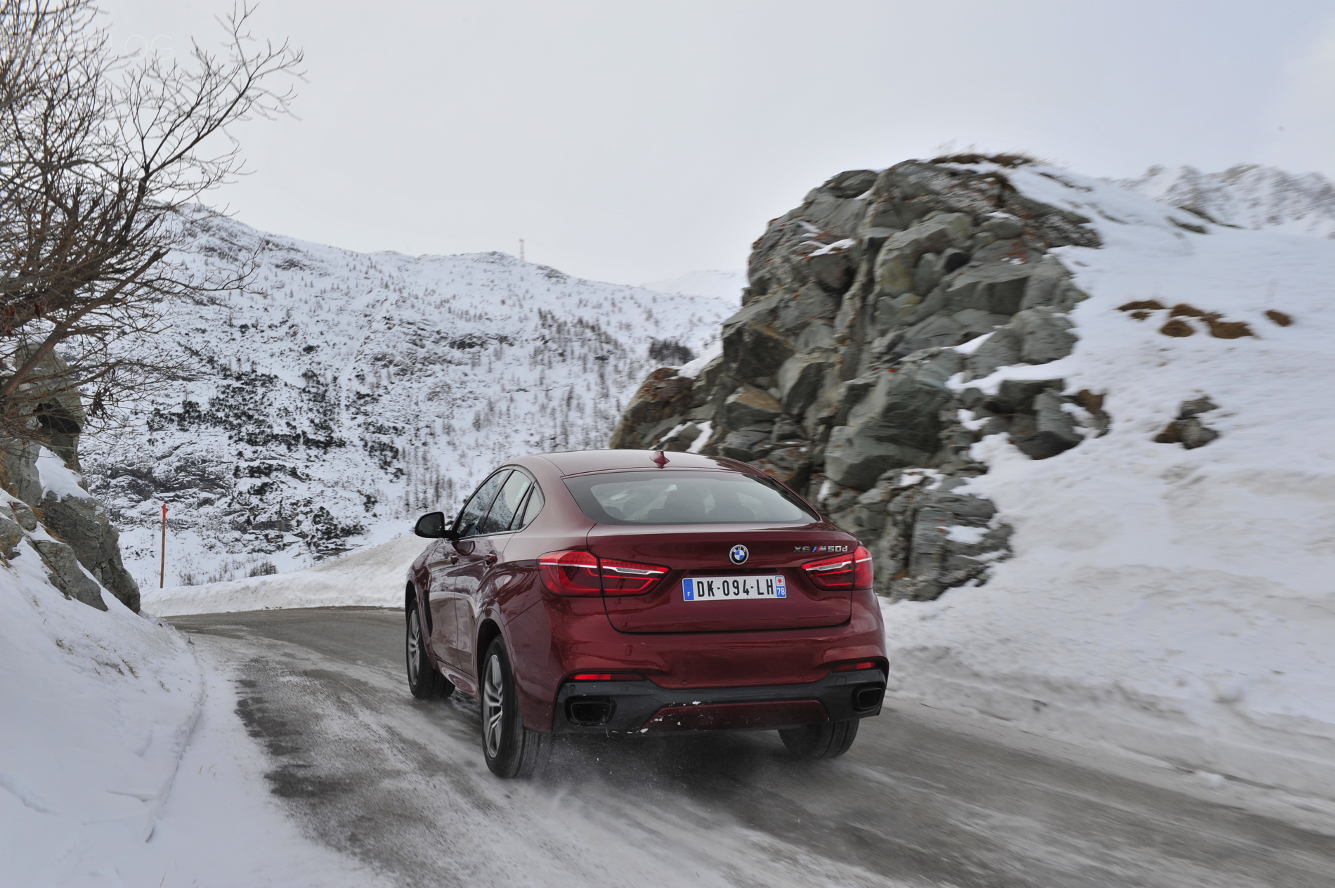 Bmw in the snow review