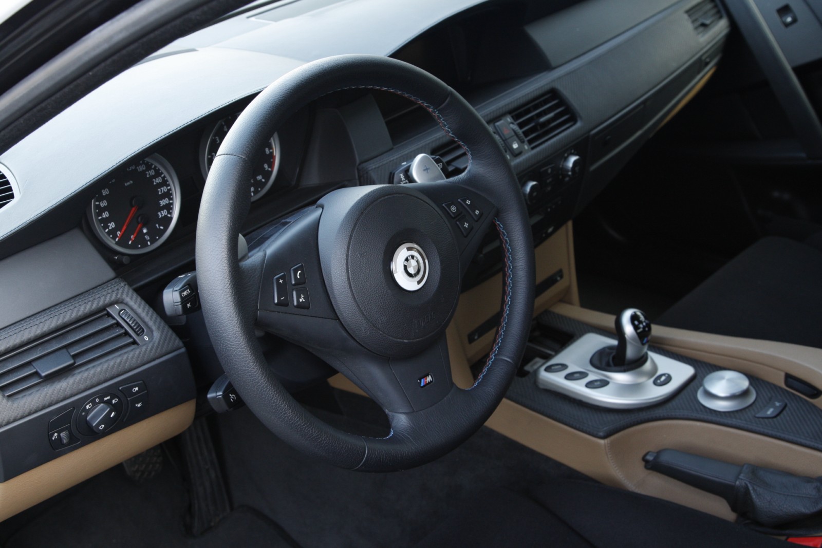 25-Jahre-BMW-M5-91.JPG
