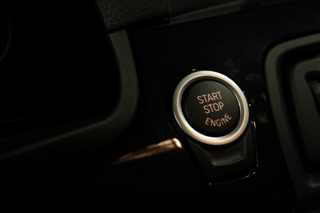 550i-F10-night-08