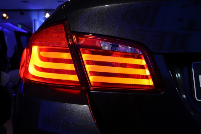 550i-F10-night-12