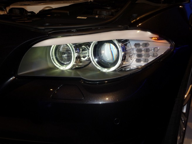 550i-F10-night-17