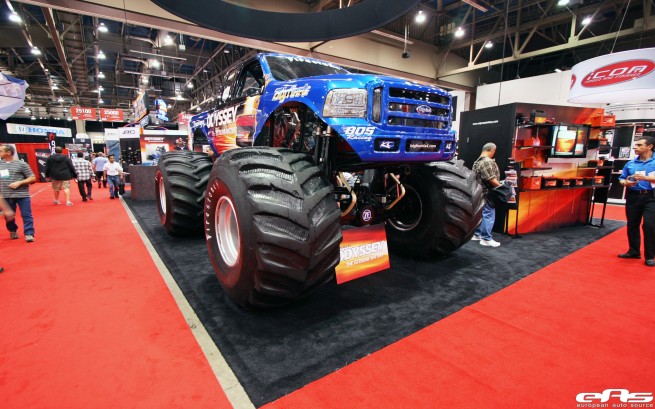 6333488556_f40e283793 SEMA 2011 42_O