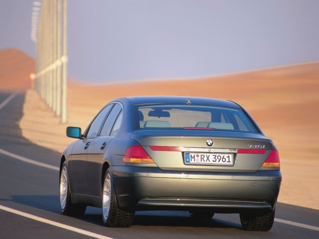 7 series rear BMW: Milestones and Mishaps