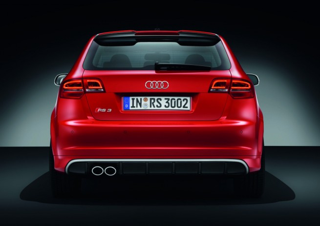 RS3100003