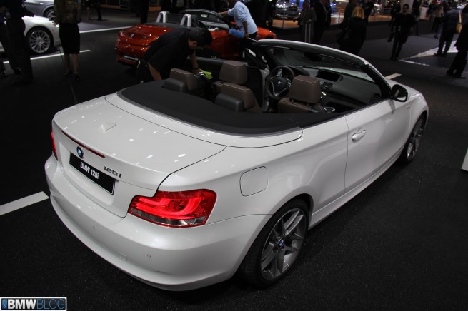 BMW 1 Series Coupe and BMW 1 Series Convertible Limited-01