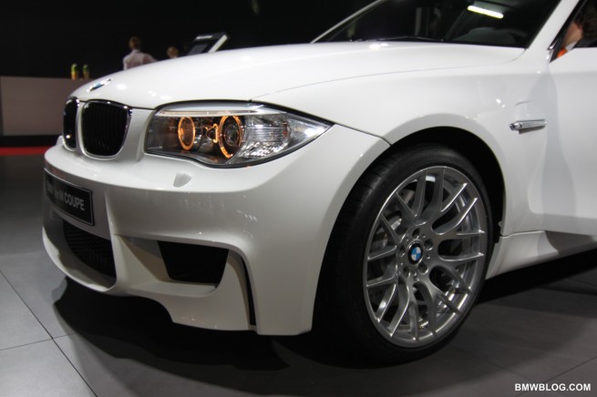 BMW-1M-alpine-white-color-11