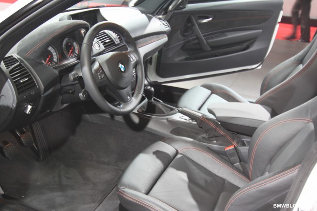 BMW-1M-alpine-white-color-21