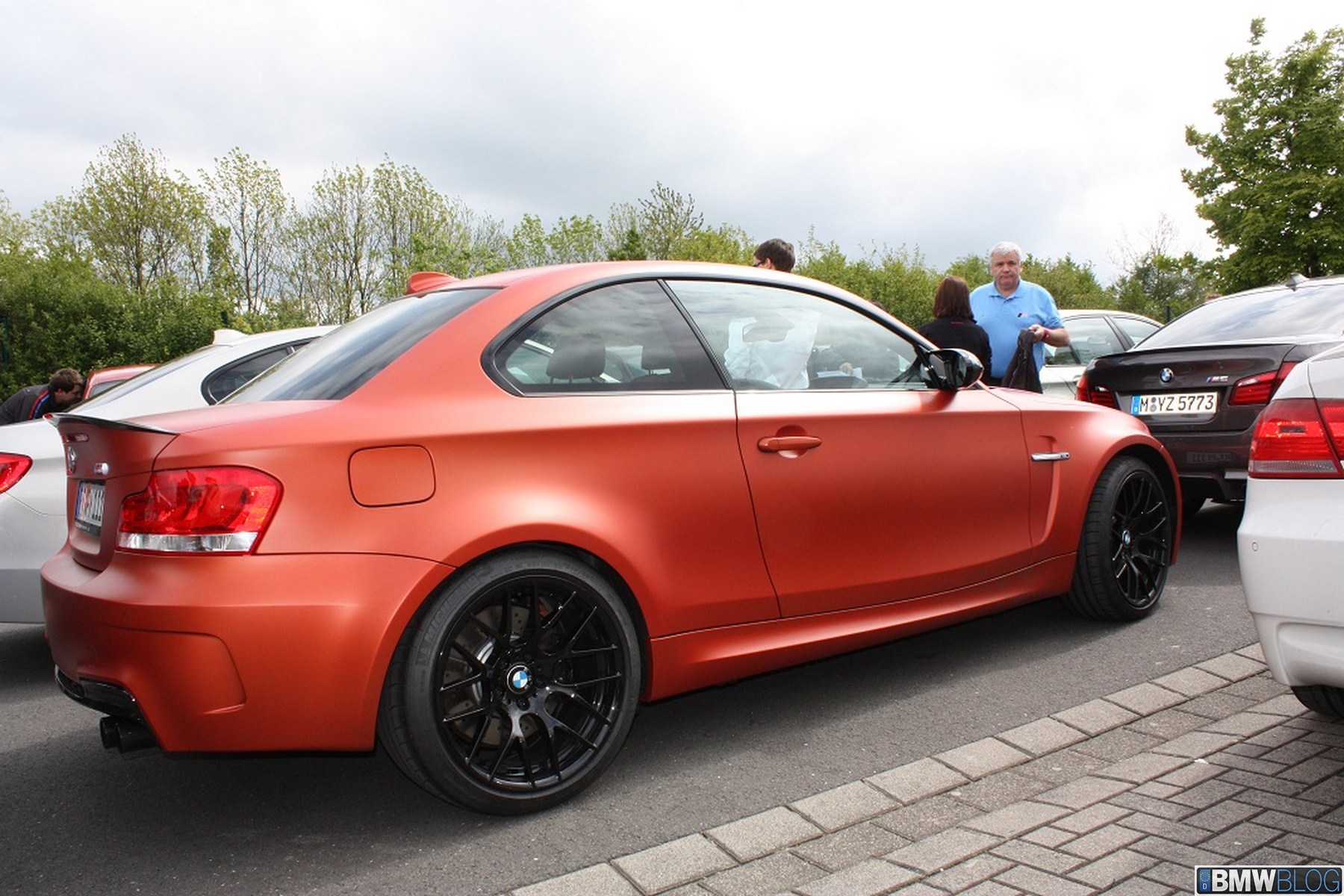 Orange bmw 1m #3