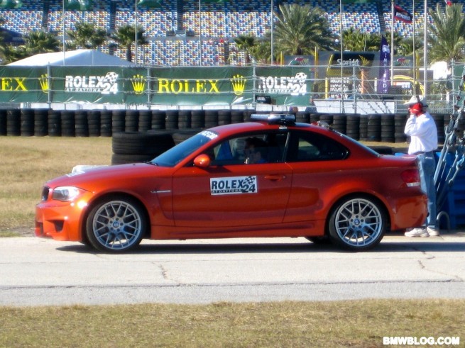 BMW-1M-pace-car-5