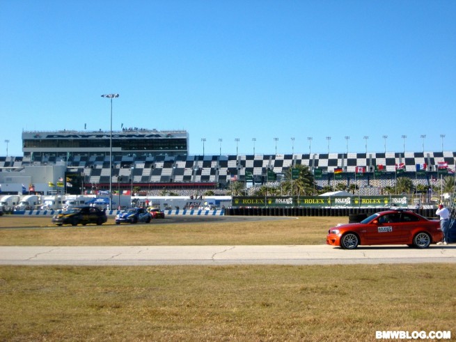 BMW-1M-pace-car-6