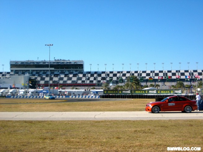 BMW-1M-pace-car-7