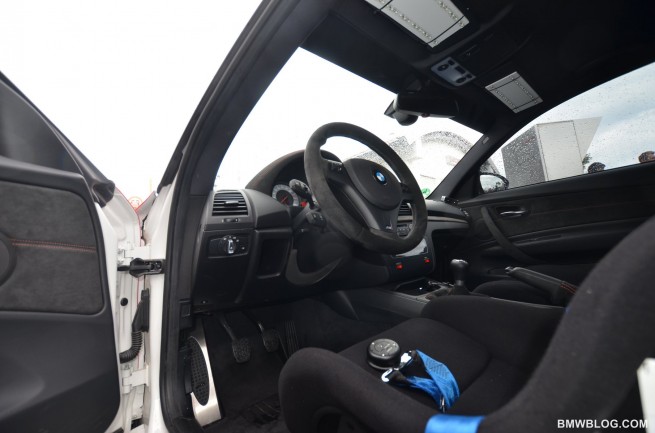 BMW-1M-safety-car-04