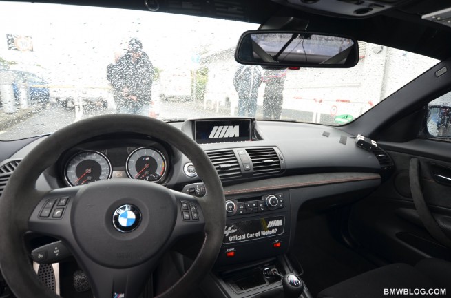 BMW-1M-safety-car-07