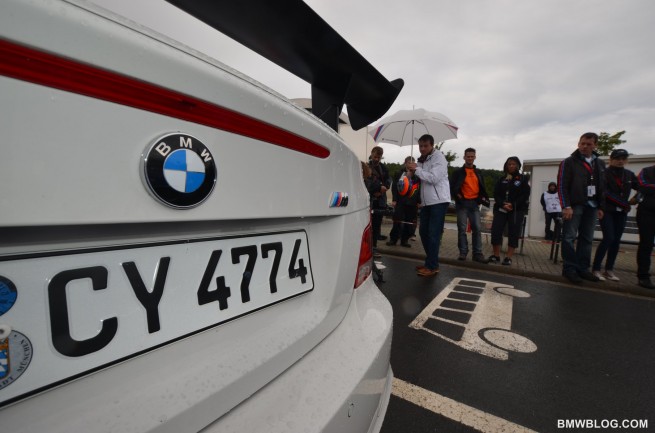 BMW-1M-safety-car-13