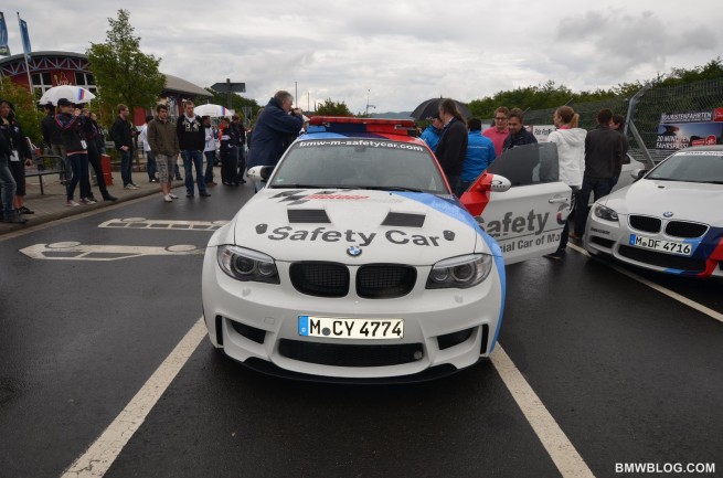 BMW-1M-safety-car-33