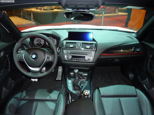 BMW-1er-F20-ACS1-AC-Schnitzer-Essen-Motor-Show-2011-Innenraum-03