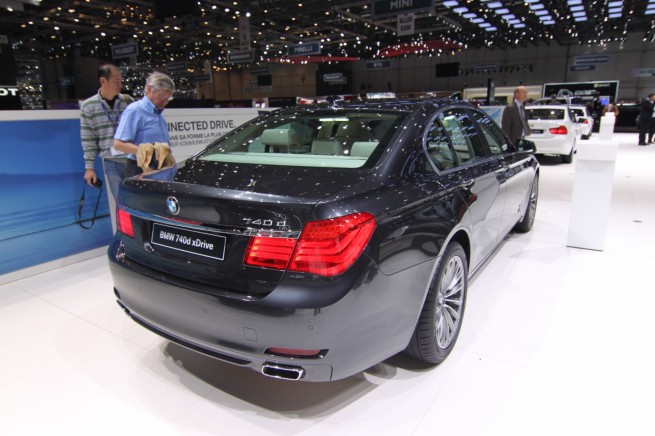 BMW-2011-geneva-motor-show-4