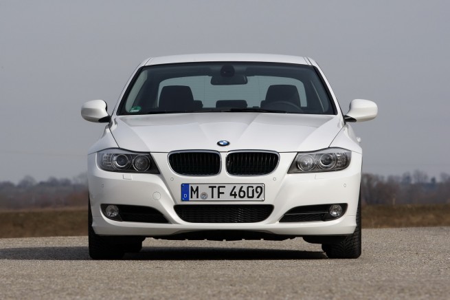 BMW-320d-EfficientDynamics-10