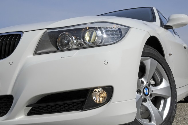 BMW-320d-EfficientDynamics-11
