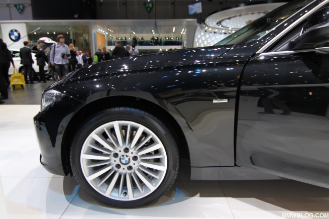 BMW-320d-xdrive-08
