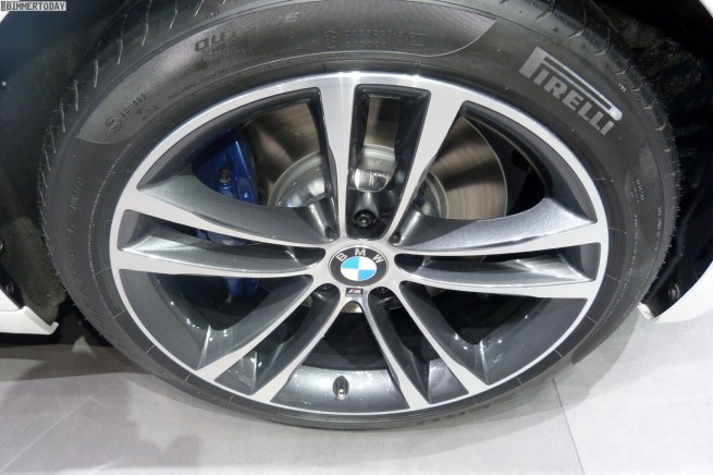 BMW-3er-GT-F34-325d-M-Paket-weiß-Autosalon-Genf-2013-LIVE-18