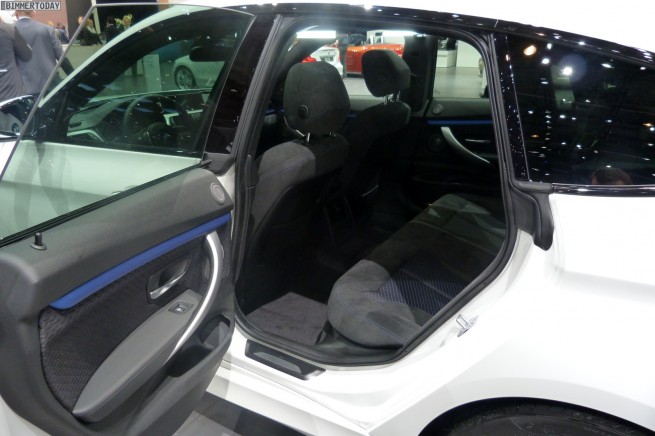 BMW-3er-GT-F34-325d-M-Paket-weiß-Autosalon-Genf-2013-LIVE-23