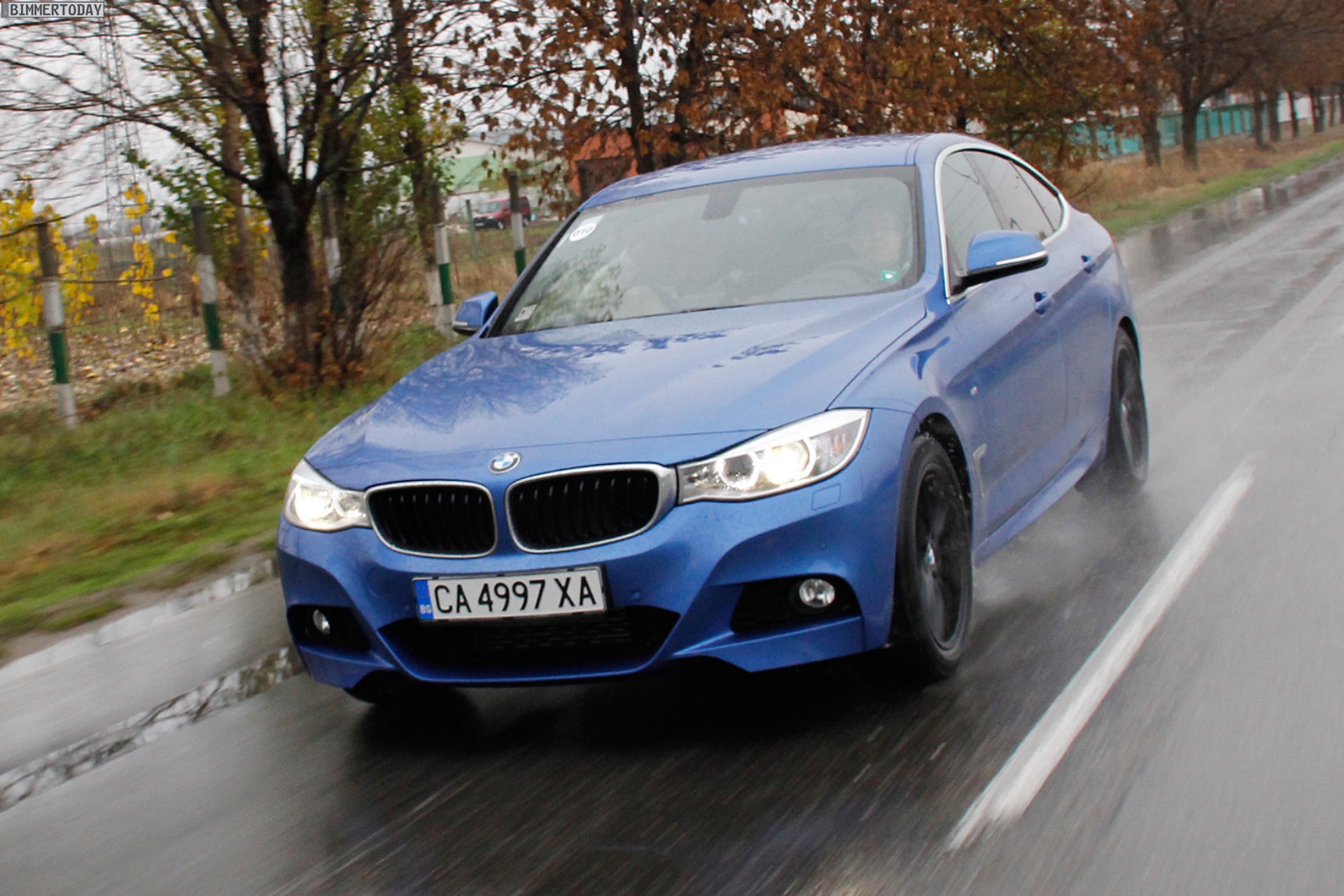 Bmw 3 series m sport estoril blue