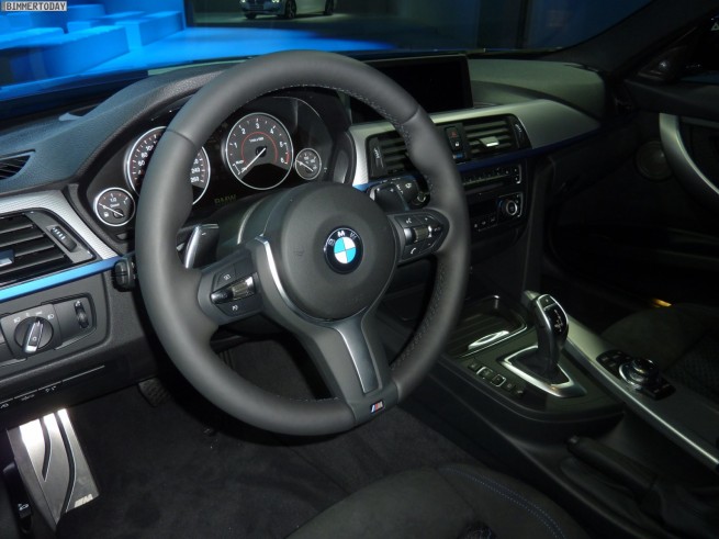 BMW-3er-Touring-F31-M-Sportpaket-330d-2012-Innenraum-02