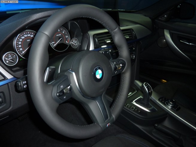 BMW-3er-Touring-F31-M-Sportpaket-330d-2012-Innenraum-04
