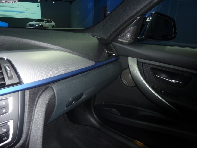 BMW-3er-Touring-F31-M-Sportpaket-330d-2012-Innenraum-10