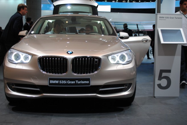 BMW-5-Series-GT-frankfurt-[23]