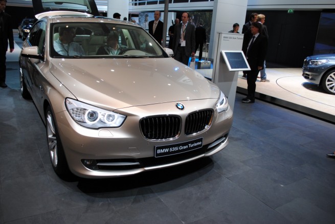 BMW-5-Series-GT-frankfurt-[24]