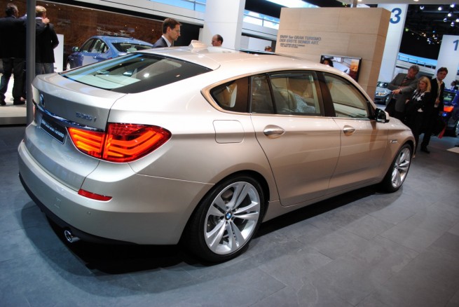 BMW-5-Series-GT-frankfurt-[31]