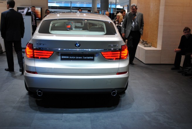 BMW-5-Series-GT-frankfurt-[32]