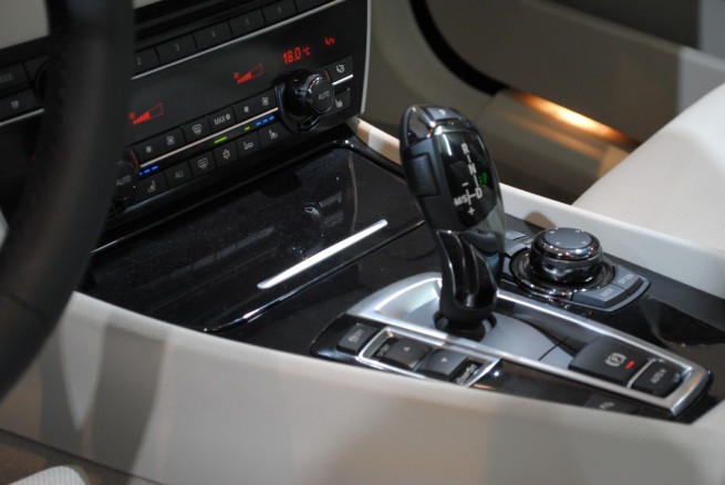 BMW-5-Series-GT-frankfurt-[4]