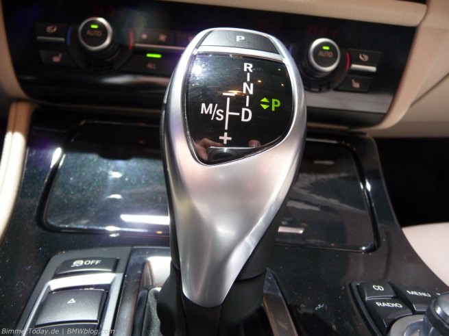 BMW-5er-F10-Interieur-26
