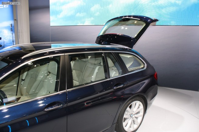 BMW-5er-Touring-F11-Imperialblau-02
