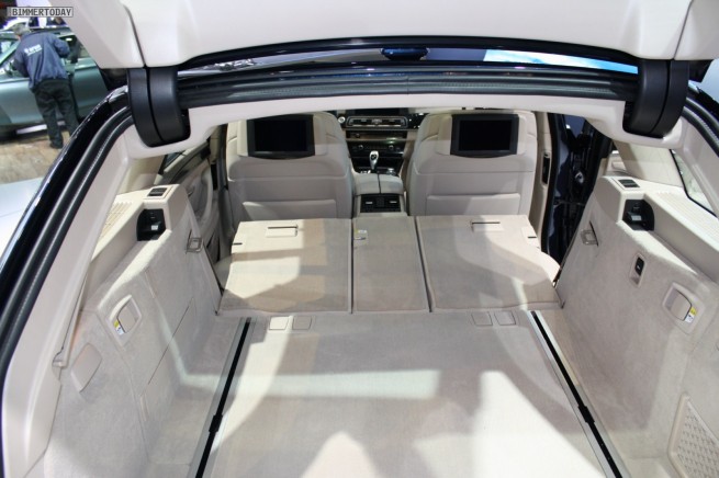 BMW-5er-Touring-F11-Imperialblau-06